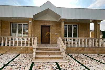 ویلا تازه ساخت 270 متر با بنا 110 متر در زیباکنار